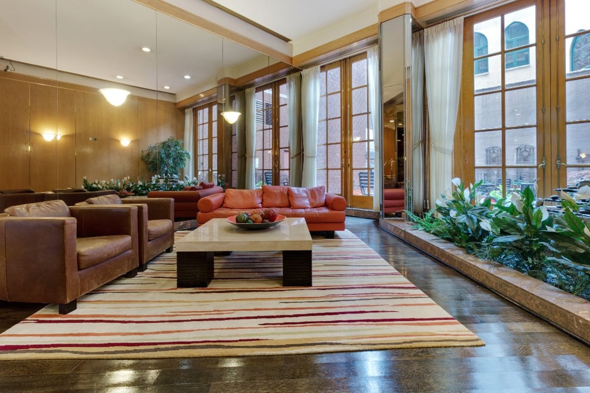 Photo for The Saratoga - 330 East 75th Street Condominium in Upper East Side, Manhattan