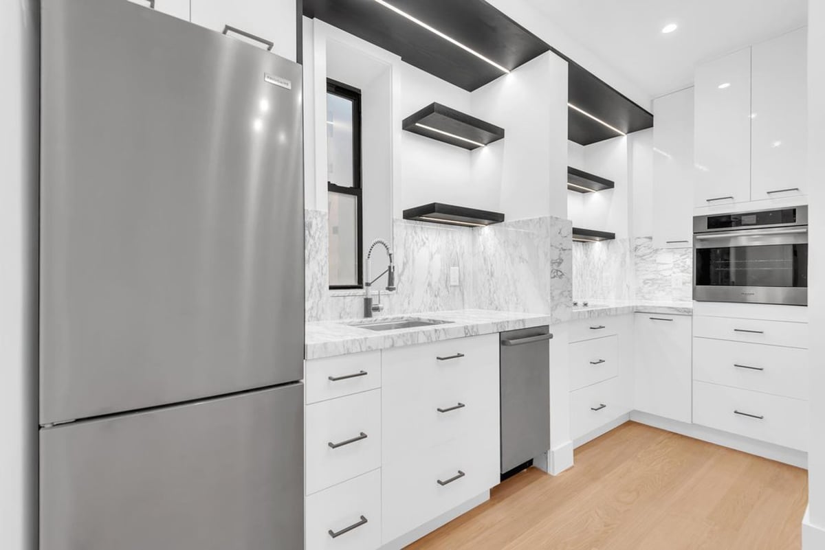 Photo for 433 West 24th Street - 433 West 24th Street Cooperative in Chelsea, Manhattan