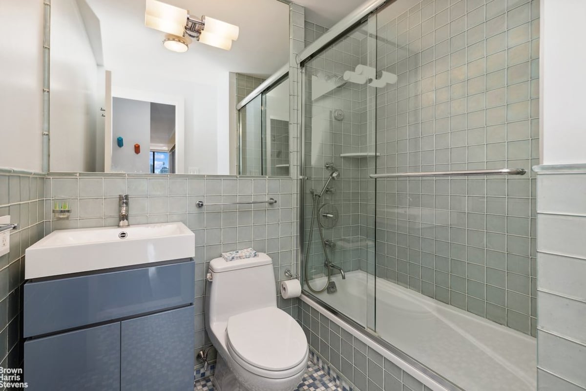 Photo for Madison Green - 5 East 22nd Street Condominium in Flatiron, Manhattan