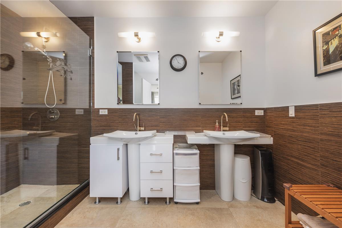 Photo for The Zipper - 5-33 48th Avenue Condominium in Long Island City, Queens