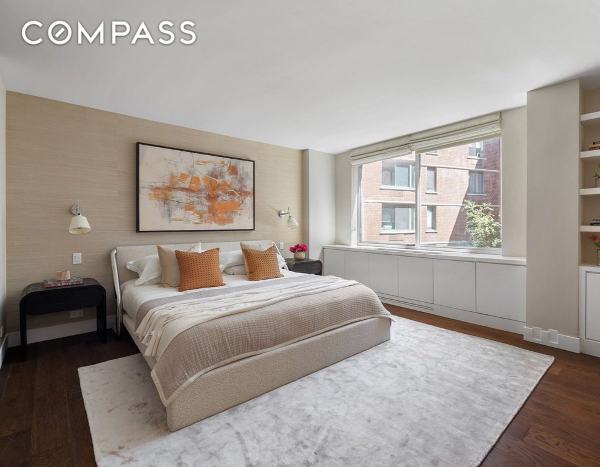 Photo for Greenwich Court - 275 Greenwich Street Condominium in Tribeca, Manhattan