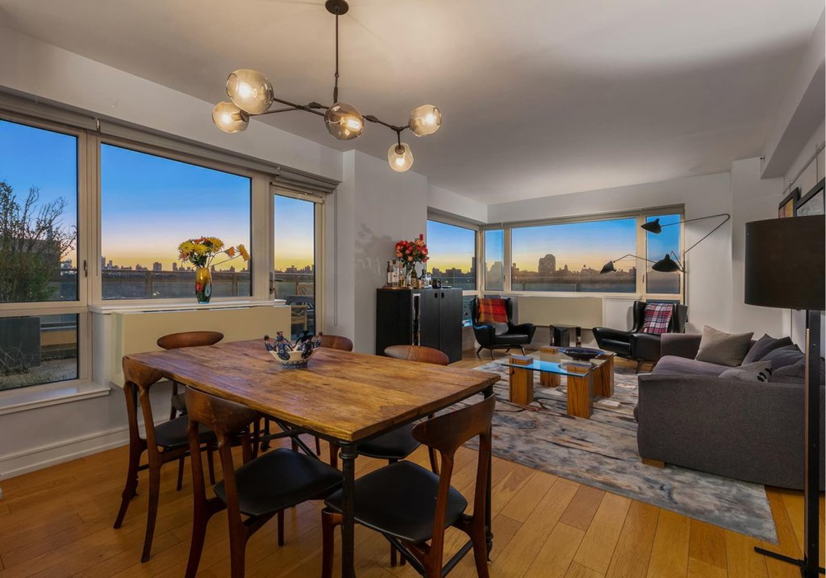 Photo for One Museum Mile - 1280 Fifth Avenue Condominium in Harlem, Manhattan