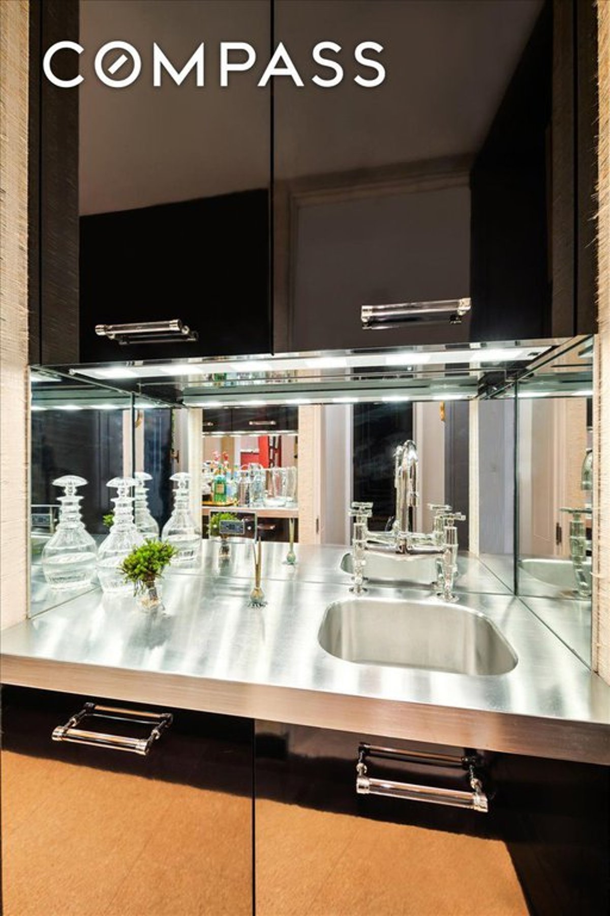 Photo for 410 East 57th Street - 410 East 57th Street Cooperative in Midtown East, Manhattan