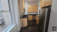 Image for W 13 ST/6th Ave Well-Kept Open Plan 1BR with Elevator, Laundry & NO Broker's Fees!