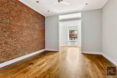 Image for E 75 ST off of Central Park, 1BR, Pvt Outdoor Space, Elevator, SS Kitchen, W/D & No Broker's Fees! Avail May 1