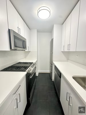 Photo for 405 EAST 56 STREET 8K