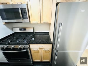 Photo for Fourth Avenue