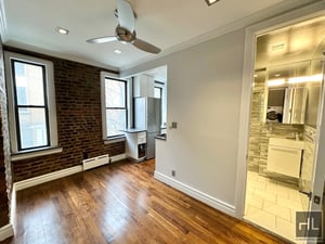 Photo for E 13TH ST.