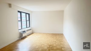 Photo for Fourth Avenue