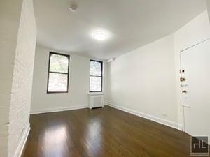 Photo for EAST 89TH STREET