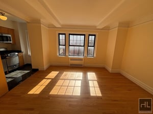 Photo for CHRISTOPHER ST