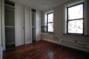 Photo for W 10TH ST.