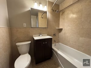 Photo for 310 GREENWICH STREET 2D