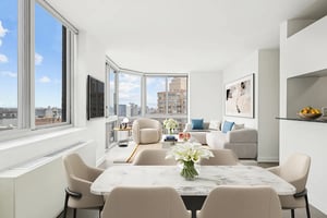 Photo for 10th Avenue