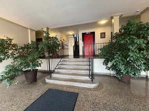 Photo for 41st Avenue