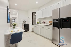 Photo for 4th Avenue