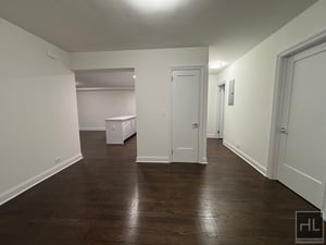 Photo for FIFTH AVENUE