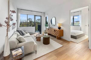 Photo for West 225th Street