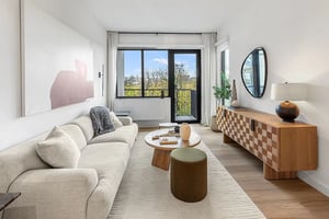 Photo for West 225th Street