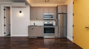 Photo for Myrtle Avenue