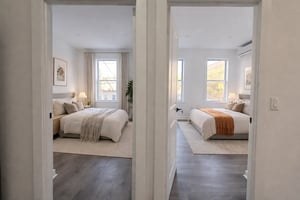 Photo for 44th Street