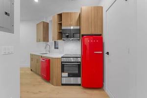 Photo for Sixth Avenue