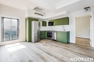 Photo for Throop Avenue