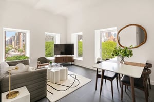 Photo for 1st Avenue