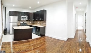 Photo for 41st Street