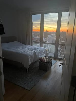 Photo for 4th Avenue