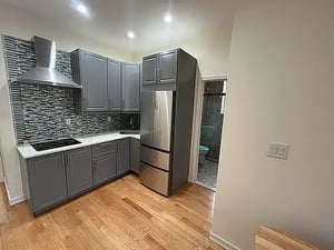 Photo for Foster Avenue