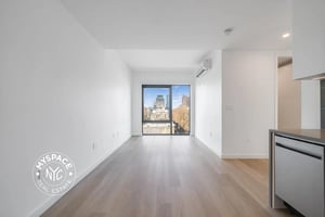 Photo for Grand Avenue