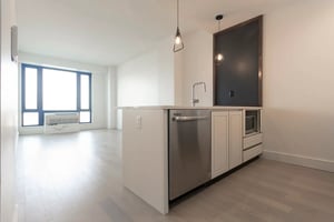 Photo for Fourth Avenue