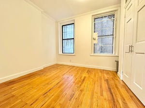 Photo for 9th Avenue