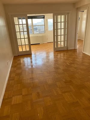 Photo for 71st Avenue