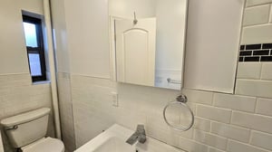 Photo for 1st Avenue