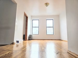 Photo for Sixth Street