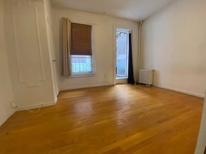 Photo for 6th Avenue