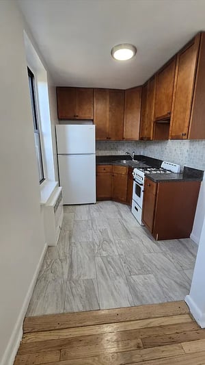 Photo for 74th Street