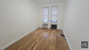 Photo for Turtle Bay, Midtown East Studio [Btw 3rd/2nd Aves] with, Dishwasher, A/C, Laundry in Nextdoor Bldg, nearby E/F/4/5/6/7 Subways & NO Broker's Fees!