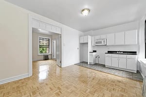 Photo for Thayer Street