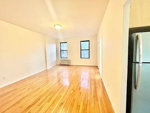 Photo for 73rd Street