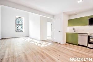 Photo for Throop Avenue