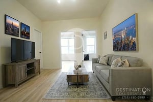 Photo for Tehama Street