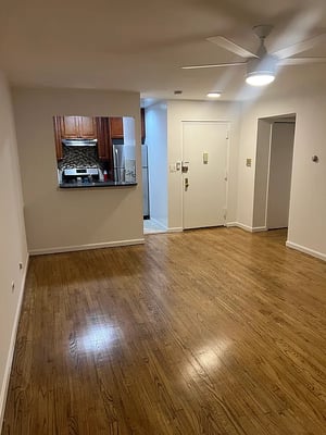 Photo for 215th Street