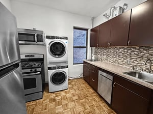 Photo for West 186th Street