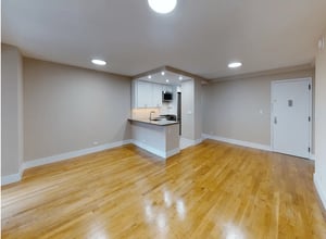 Photo for Harrison Street