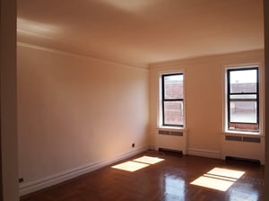 Photo for East 206th Street