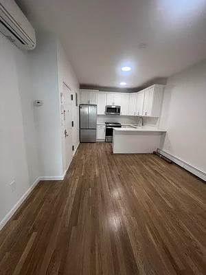 Photo for 5th Avenue