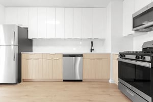 Photo for Netherland Avenue